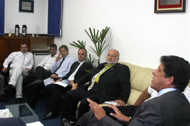 David Uip em encontro com vereadores 